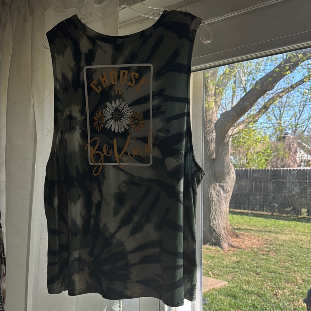Tie-Dye Graphic Tank Top/Cover up